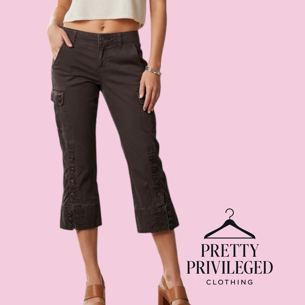 Brown Y2K Cargo Capris